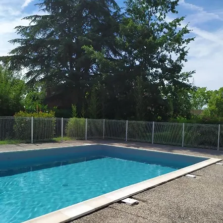 Au Levant De Marie Apartment